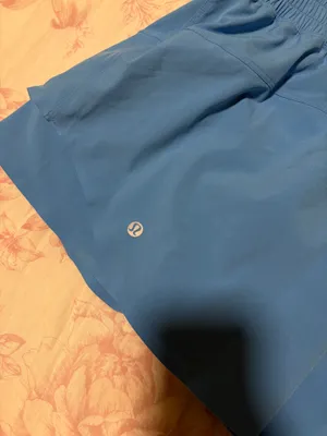 Lululemon flowy running shorts thumbnail 3