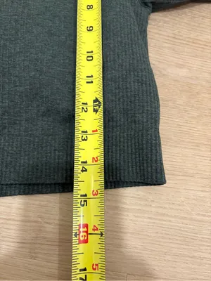 Lululemon Ribbed Long Sleeve Cropped Size 6 thumbnail 6