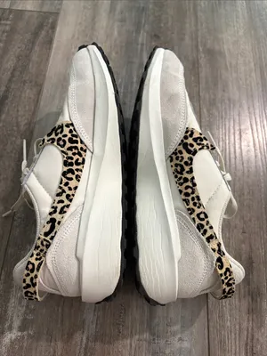 Nike Waffle Debut White Leopard Sneakers 9.5 thumbnail 6