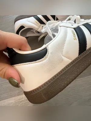 Adidas Samba OG Shoes in White/Core Black/Gum Women’s 11 thumbnail 6