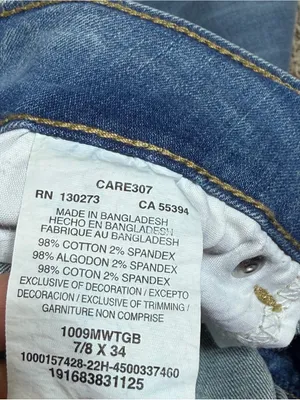Wrangler Women's Straight Leg Jeans in Light Blue Denim thumbnail 6