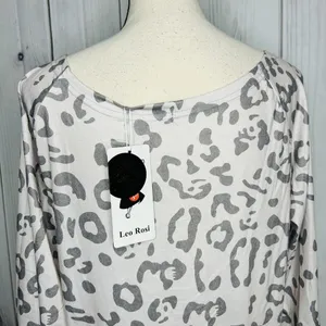 NWT Leo Rosi Womens Animal Print Pajama Sleepwear Set Sz S Gray Long Sleeve thumbnail 9