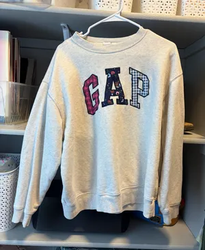 Gap Crewneck thumbnail 1