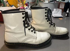 Dr. Martens White Leather Combat Boots size 8 Women’s thumbnail 1
