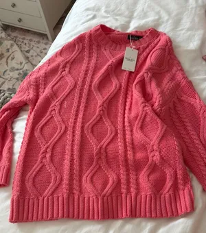 Amazon Sweater thumbnail 1