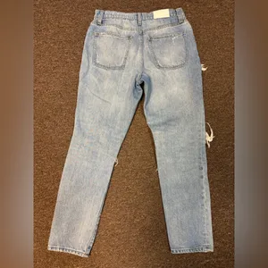 Pistola Distressed Light Wash Straight Leg Jeans Size 28 Ripped Denim Trendy thumbnail 5