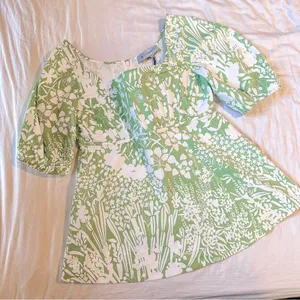 Tuckernuck Nealy Corset Top Green Garden Floral Print NEW Medium thumbnail 3
