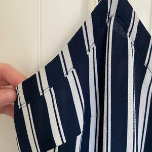 EUC Vero Moda women’s navy blue white striped button front midi dress medium‎ thumbnail 4