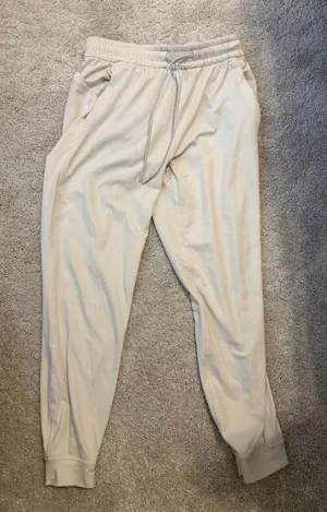Lululemon Joggers thumbnail 1