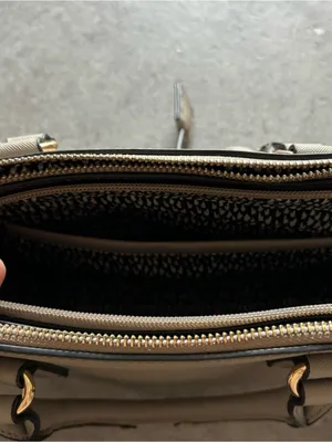 Tan purse thumbnail 5