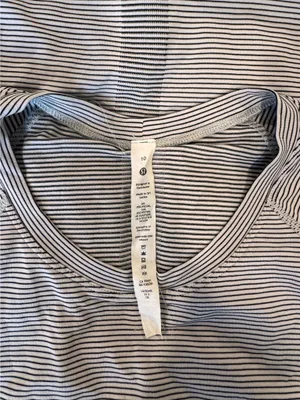 Lululemon Black and White Striped Swiftly Tech  thumbnail 2