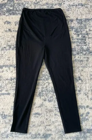 New with Tags Isabel Maternity by Ingrid & Isabel Black Leggings thumbnail 1
