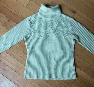 Reference Point Vintage Y2K Cable Knit Green Turtleneck Sweater thumbnail 1