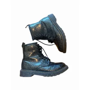 DR. MARTENS “Doc’s” Black 1460 Patent Glitter Lace-Up Boots with Side Zip 6 thumbnail 3