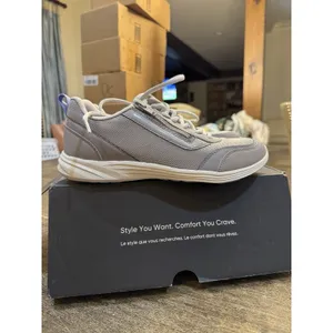 Vionic Cassis Shoes - Women's, Light Grey, Size 8 Sneaker‎ Tennis Shoe Comfort thumbnail 2