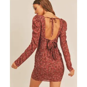 SADIE & SAGE Floral Burgundy Ruched Long Sleeve Bodycon Mini Dress Womens Medium thumbnail 2