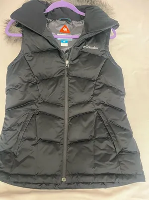 Columbia Black Puffer Vest with Fur Trim thumbnail 1
