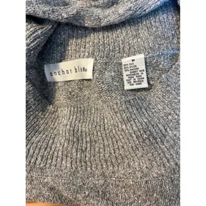 Anchor Blue‎ Silk Angora Blend Gray Boat Neck Off Shoulder Crop Sweater Medium thumbnail 6