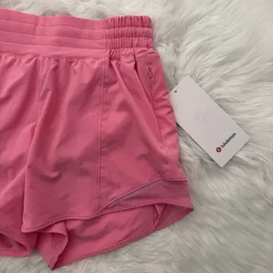 Lululemon Hotty Hot High Rise Lined Shorts 4" Candy Cloud Size 4 thumbnail 5