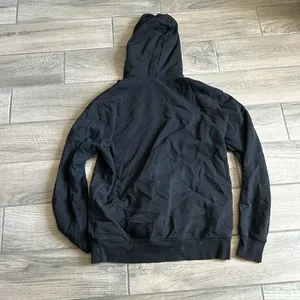 Friends black hoodie Size M thumbnail 4