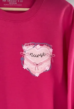 Nurse Crewneck Pink Size M thumbnail 3