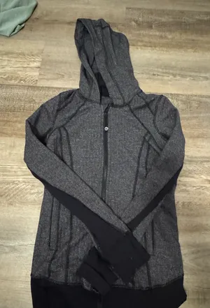 Lululemon Jacket Define Hooded thumbnail 1