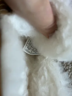 UGG Slippers thumbnail 5