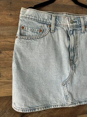Levi's Denim Mini Skirt thumbnail 2