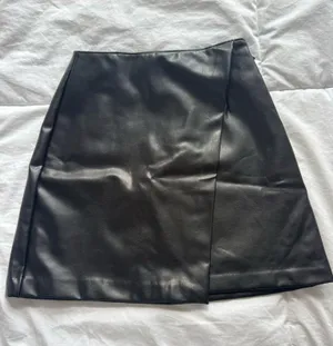 abercrombie leather skirt thumbnail 1