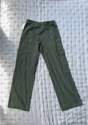 Green Aeropostale Cargo Pants thumbnail 2