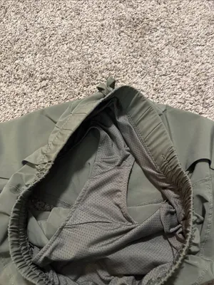 Zyia shorts size small thumbnail 4