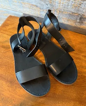Madewell Black Leather Ankle-Strap flat Sandals size 6 thumbnail 1