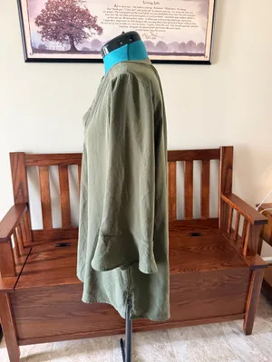 Maurices Army Green Solid V-Neck 3/4 Sleeve Woven Polyester Blouse Women's L thumbnail 2