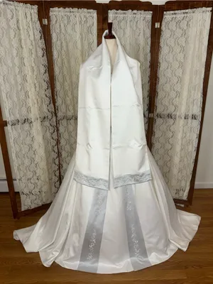 Gorgeous Vintage 90s Mori Lee Strapless White Satin Ball Gown thumbnail 4