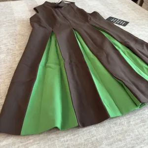 Tuckernuck Brown Green Demitasse Griffiths Dress NWT Size Small Lined‎ thumbnail 3