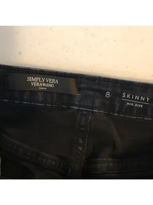 Simply Vera Wang Womens Skinny Jeans Mid Rise Stretch Pockets Dark Wash Denim 8 thumbnail 9