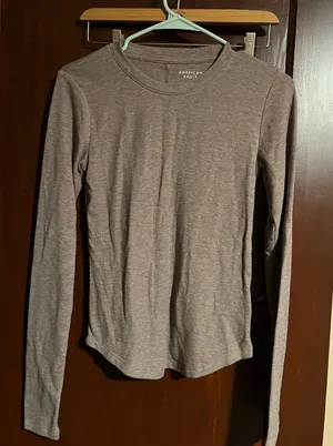 American Eagle Outfitters Long Sleeve thumbnail 1