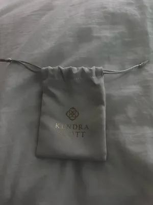 Kendra Scott Necklace Gold with white pendant thumbnail 3