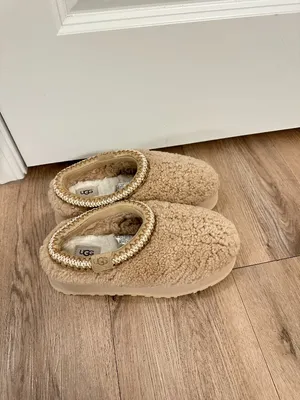 UGG Tazz Braid Fur Clog Platform Slippers in Beige Size US 6 thumbnail 4