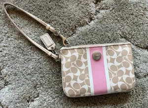Coach Wristlet thumbnail 1