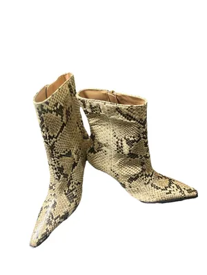 Schutz Boots Sz 5 Rafaella Snake-Print Pointed Toe Ankle Bootie Feminine thumbnail 7