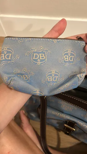 Dooney & Bourke Vintage Handbag thumbnail 7