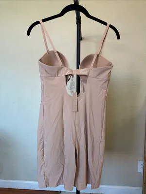 SKIMS All In ONE Deep Plunge Shapewear Mid Thigh Bodysuit size L Clay NWT thumbnail 6