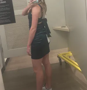 Homecoming Dress Green Size 4 thumbnail 2