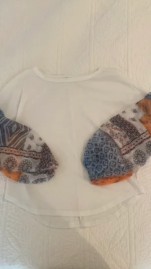 Pattern Sleeve Top Size M thumbnail 3
