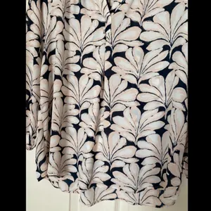 Ivanka trump large pink Blouse thumbnail 2
