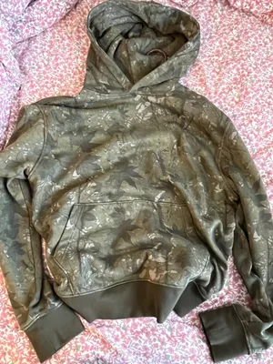 Old Navy Camo Hoodie thumbnail 1
