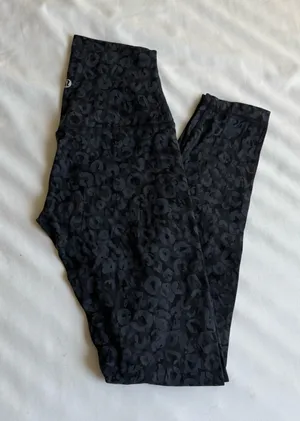 Lululemon Align Leggings 25" thumbnail 1