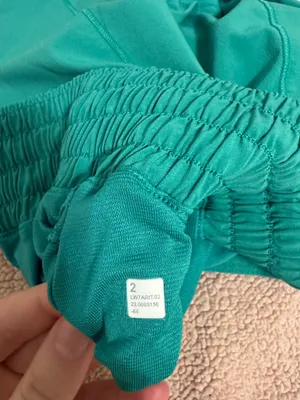 Lululemon Hotty Hot Shorts 4" High-Rise green thumbnail 3