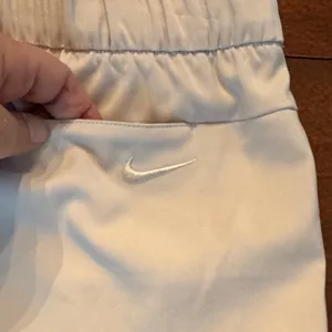 Nike Dri Fit Women's Light Tan Shorts M thumbnail 3